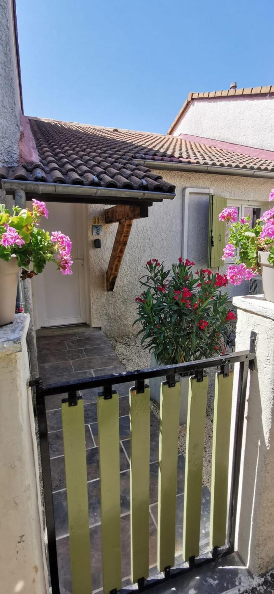 La Petite Reine Du Ventoux Villa Sault-de-Vaucluse Exteriör bild